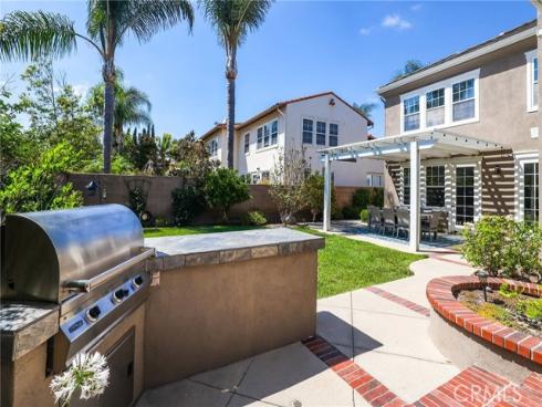 14 Buellton , Irvine, CA