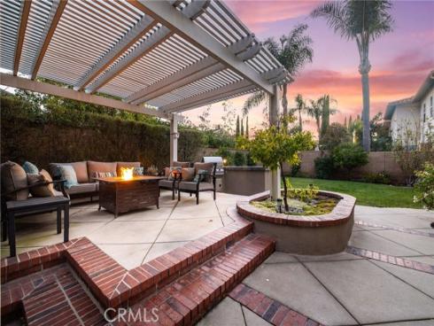14 Buellton , Irvine, CA