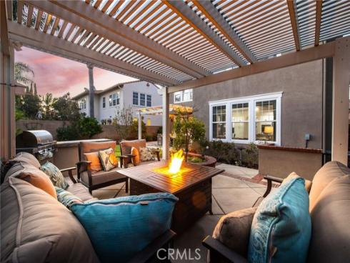 14 Buellton , Irvine, CA
