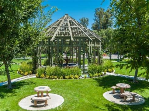 14 Buellton , Irvine, CA