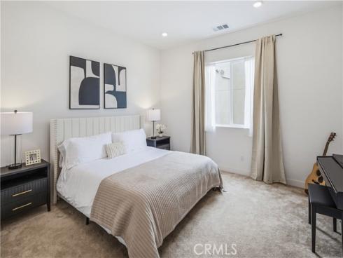 175 Sash , Irvine, CA