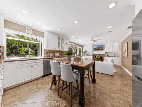 42  Christamon West  , Irvine, CA