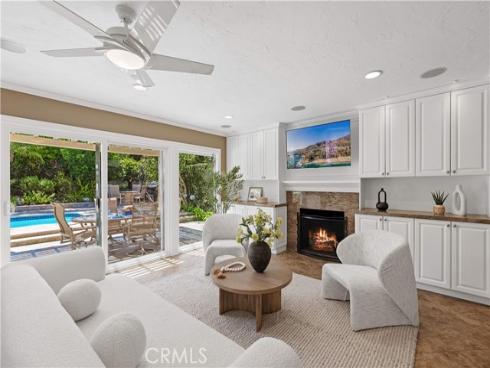 42  Christamon West  , Irvine, CA