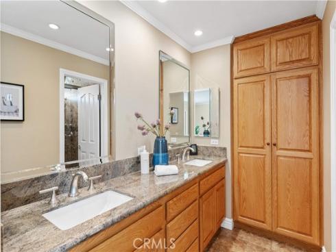 42  Christamon West  , Irvine, CA