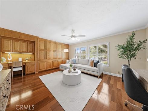 42  Christamon West  , Irvine, CA