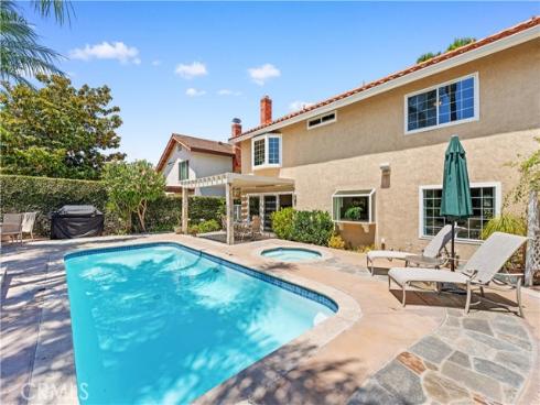 42  Christamon West  , Irvine, CA
