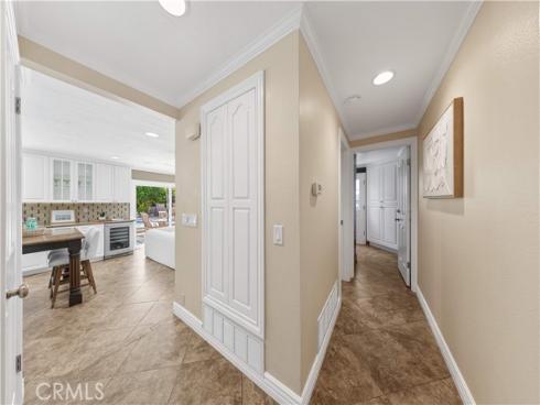 42  Christamon West  , Irvine, CA
