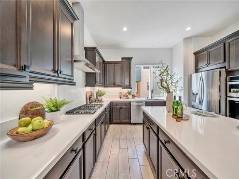 293 Merit , Irvine, CA