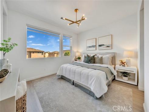 293 Merit , Irvine, CA