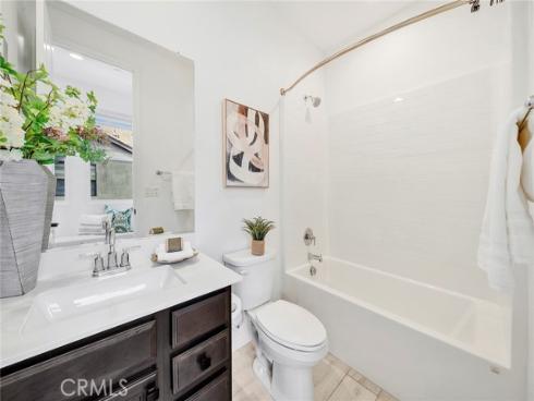 293 Merit , Irvine, CA