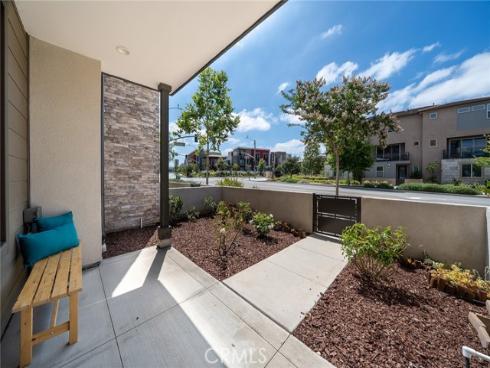 293 Merit , Irvine, CA