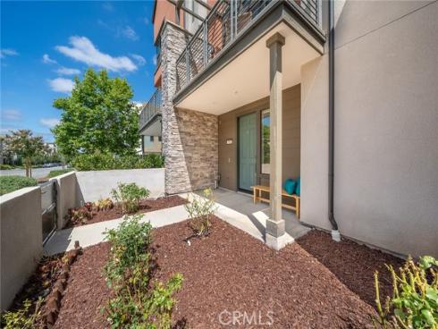 293 Merit , Irvine, CA