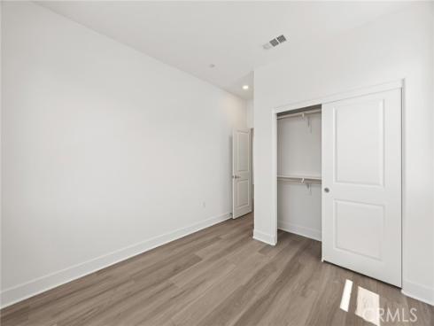 201 Longspur , Irvine, CA