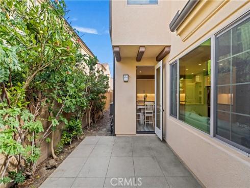 135  Messenger  , Irvine, CA