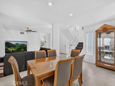 4 Beechwood , Irvine, CA