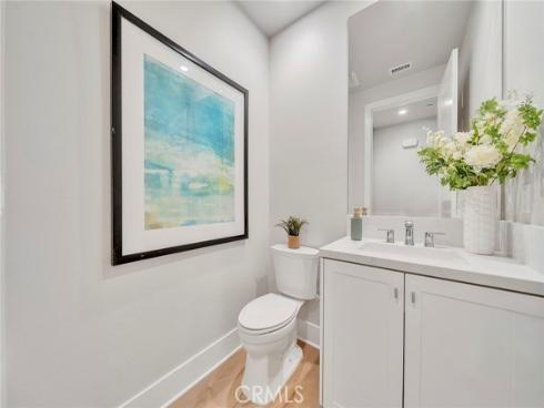 207 Pinnacle , Irvine, CA