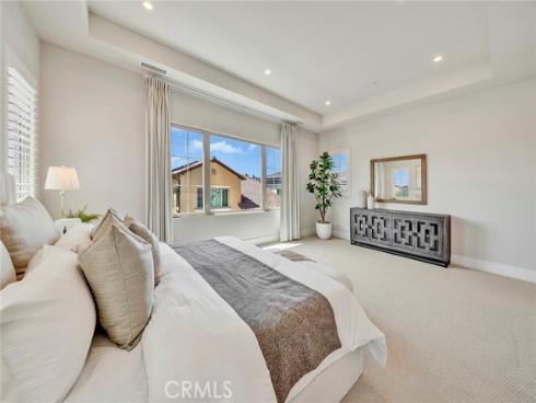 207 Pinnacle , Irvine, CA