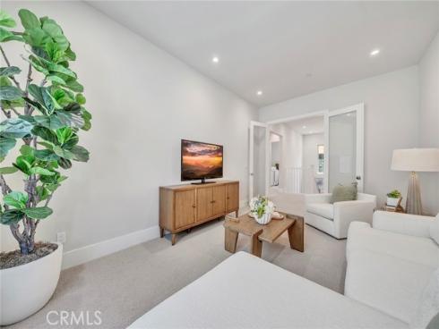 207 Pinnacle , Irvine, CA