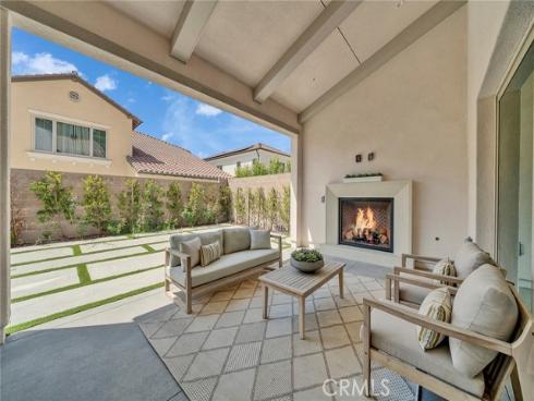 207 Pinnacle , Irvine, CA