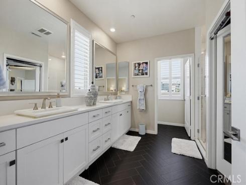 108 Tribeca , Irvine, CA