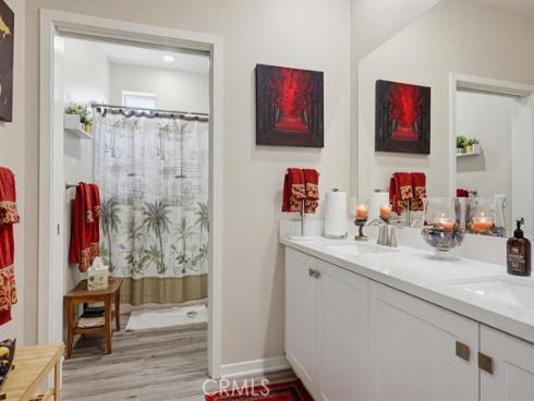 108 Tribeca , Irvine, CA