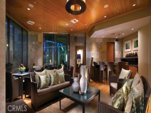 108 Tribeca , Irvine, CA