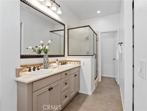 38 Pathway , Irvine, CA