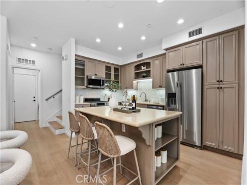 38 Pathway , Irvine, CA