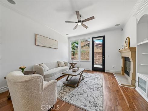6  Ingleside  , Irvine, CA