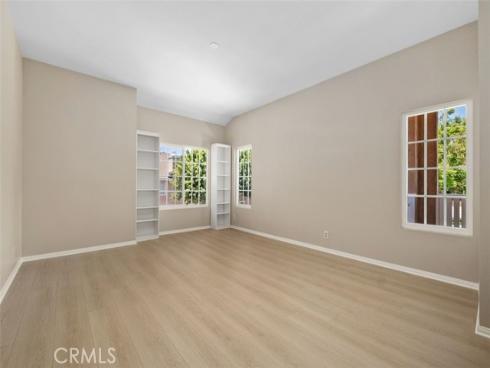 1 Woodleaf , Irvine, CA