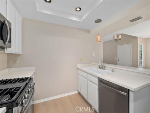1 Woodleaf , Irvine, CA