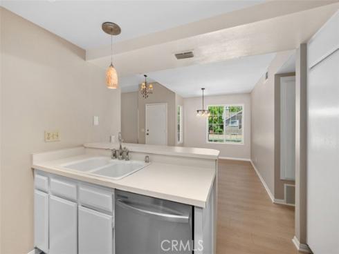 1 Woodleaf , Irvine, CA