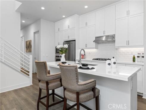 121 Novel , Irvine, CA