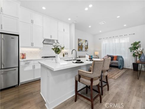121 Novel , Irvine, CA