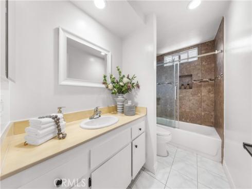 18846  Saginaw  , Irvine, CA