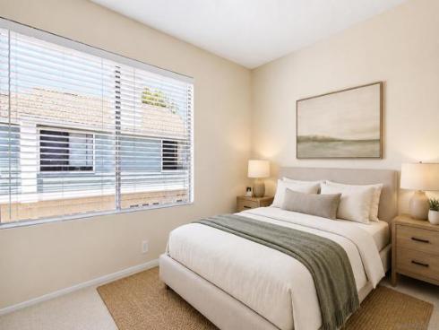387  Deerfield Ave  77 , Irvine, CA