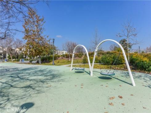 109  Spiral  , Irvine, CA
