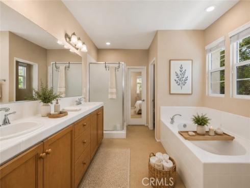 67  Canopy  , Irvine, CA