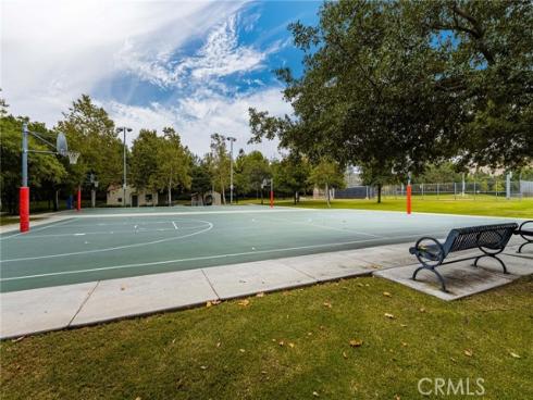 67  Canopy  , Irvine, CA