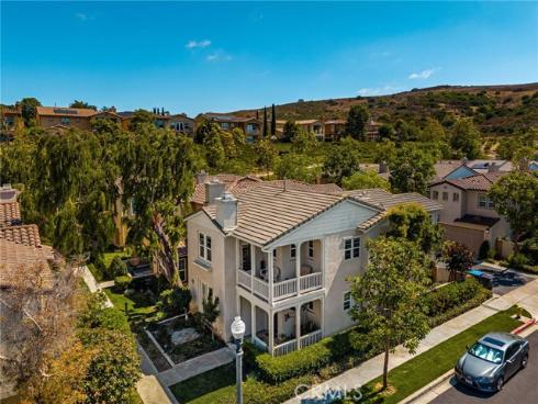 67  Canopy  , Irvine, CA
