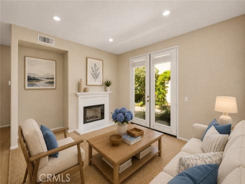 67  Canopy  , Irvine, CA