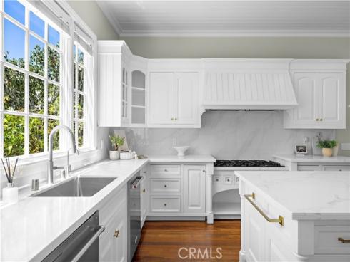 21  Emerald  , Irvine, CA