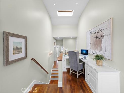 21  Emerald  , Irvine, CA
