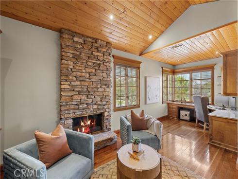 21  Emerald  , Irvine, CA
