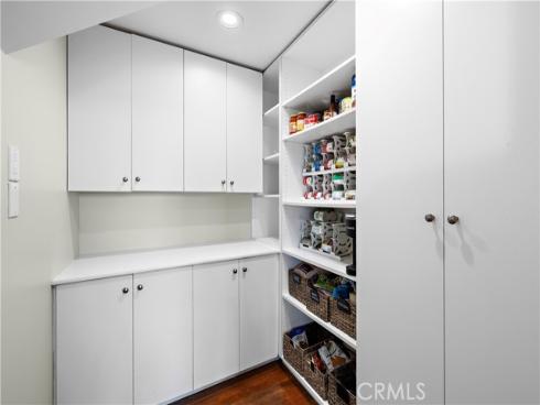 21  Emerald  , Irvine, CA