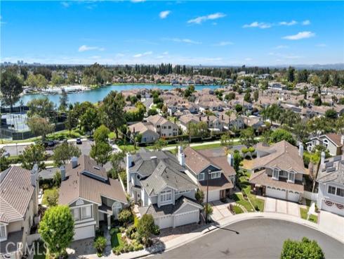 21  Emerald  , Irvine, CA