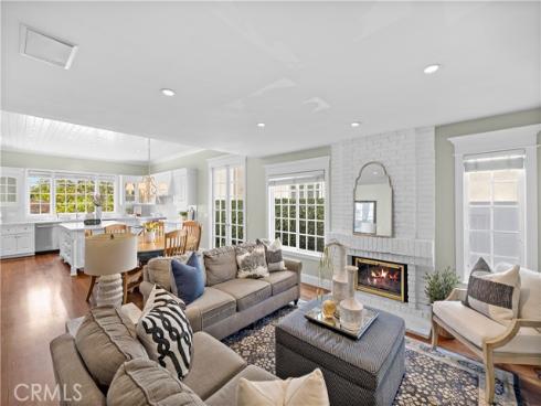 21  Emerald  , Irvine, CA
