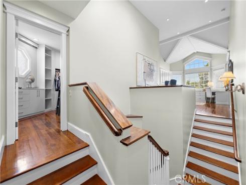 21  Emerald  , Irvine, CA
