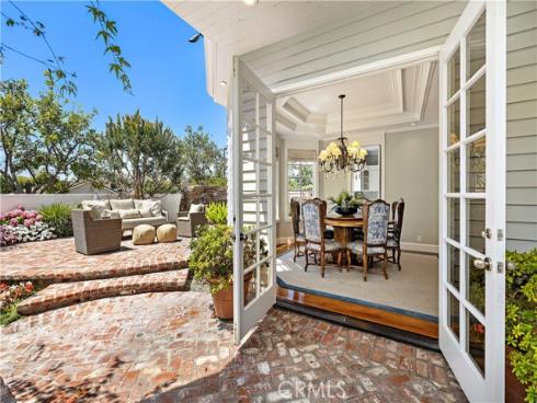 21  Emerald  , Irvine, CA