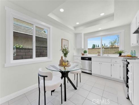 16 Appomattox , Irvine, CA